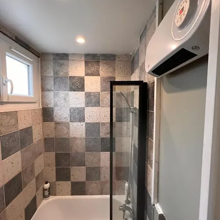 T2 Cosy / Quartier Calme / Magasins D'usine A Proximite